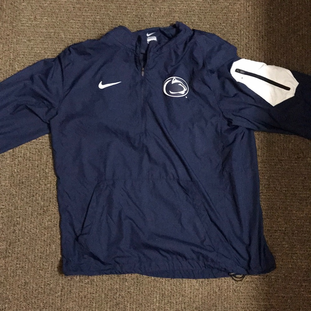 Nike Penn State windbreaker